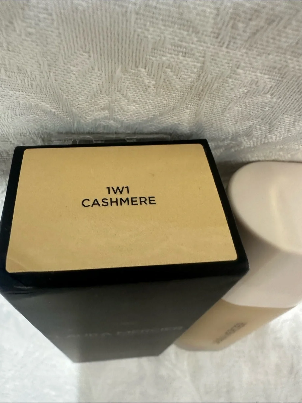 laura mercier laura mercier